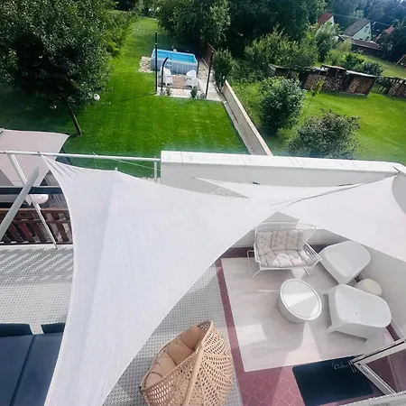 Dom Pod Mirabelkou - Mirabell Haz بيت للعطل Lipót