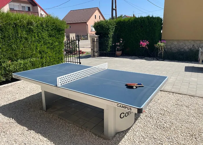 Dom Pod Mirabelkou - Mirabell Haz Feriehus Lipót